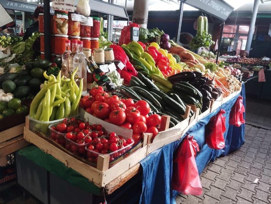 RADNO VREME BEOGRADSKIH PIJACA ZA PRVI MAJ: Evo kako će za praznik raditi Buvljak i pijaca cveća