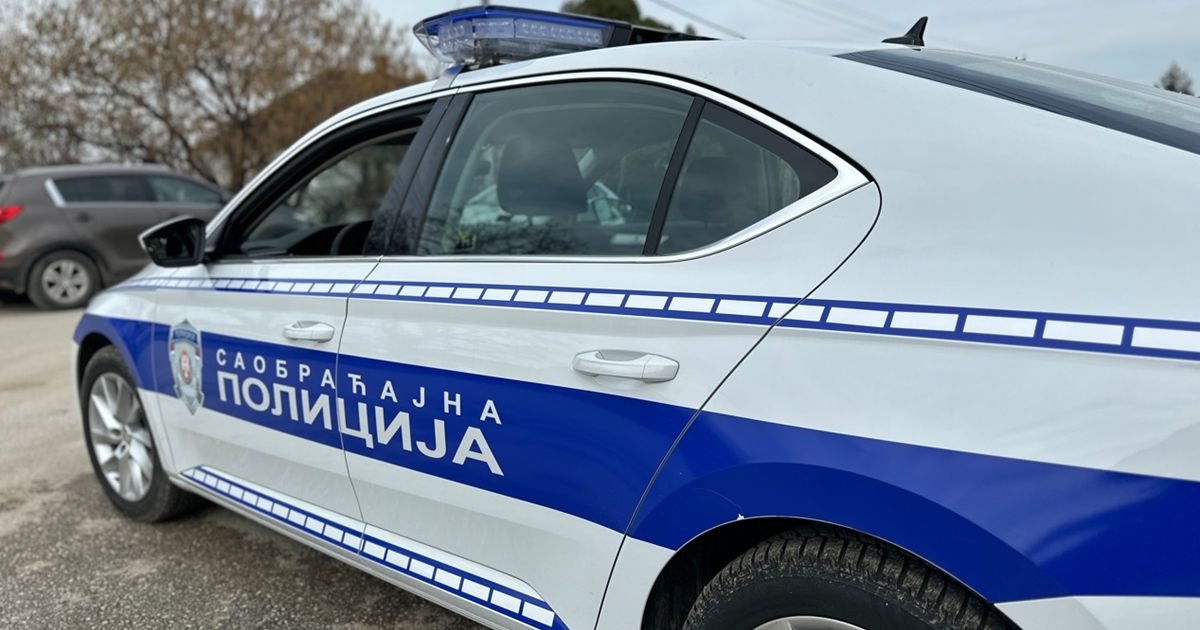 Dolijao lajkovački fantom! Odšlepana krcata "panda" koja je postala hit na mrežama, a vlasnik - MISTERIJA