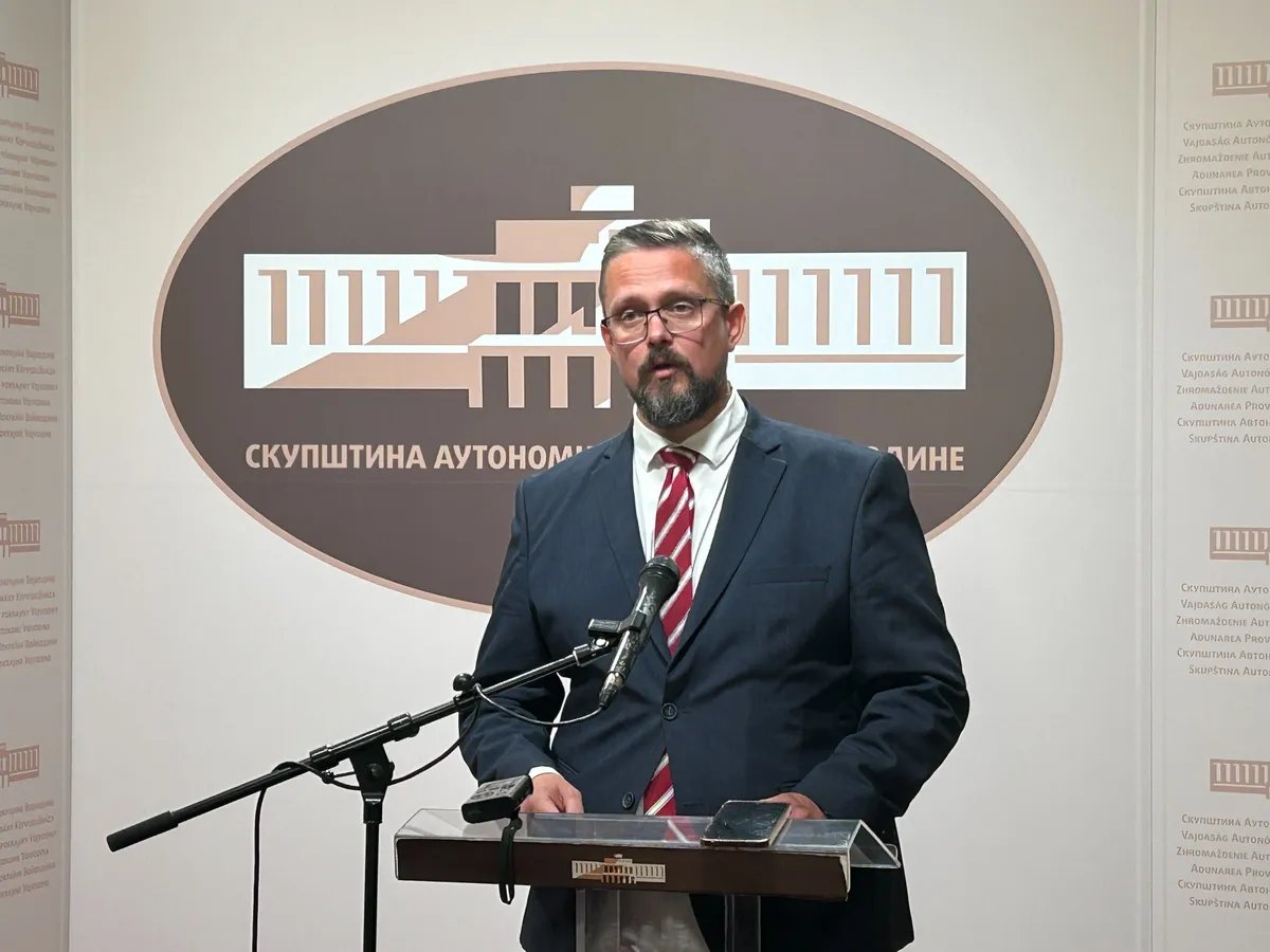 Šebek: Juhas da podnese ostavku zbog najavljene istrage u Mađarskoj