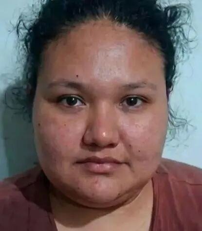 NESTALA BEZ TRAGA, ALI I BEZ BORA! Policija objavila fotografiju devojke, niko nije mogao da prepozna: Kada vidite poster, biće vam jasno i zašto (FOTO)