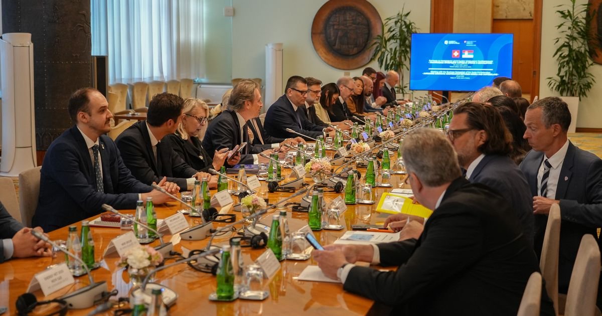 Vesović: Veliki potencijal za saradnju sa Švajcarskom u inovacijama i industriji