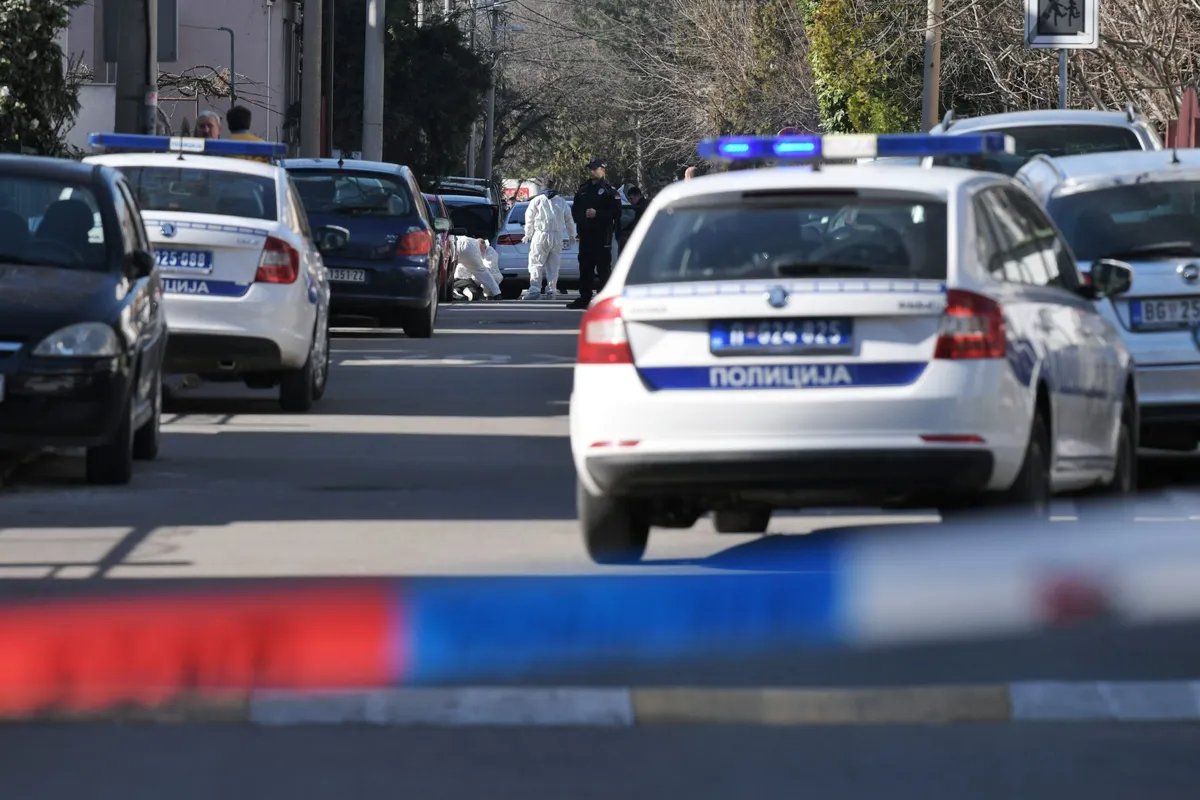 Napadač ušao za čovekom u garažu i ubio ga, slupao mu i automobil: Sumnja se da je ovo motiv ubistva na Novom Beogradu