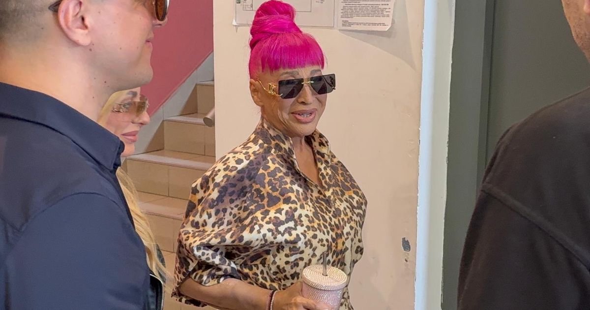 Zorica Brunclik donela specijalan poklon: Evo šta se desilo na snimanju Pinkovih zvezda, voditeljka zatečena