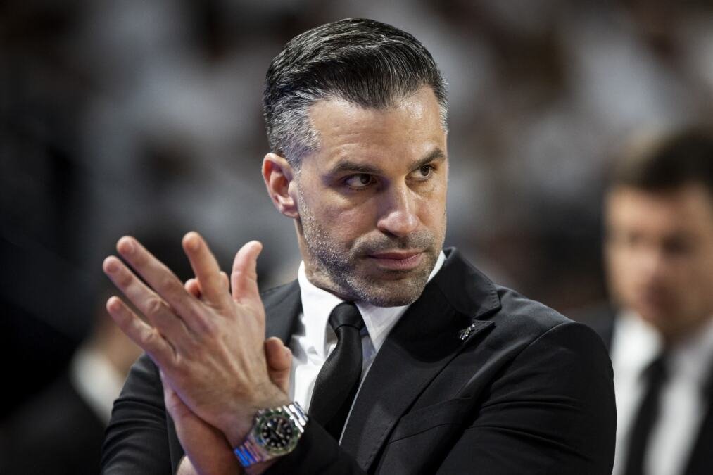 DUŠAN ALIMPIJEVIĆ NIKAD KRAĆI POSLE TRAGIČNOG PORAZA U FINALU EVROKUPA! Selektor Srbije poslao jasnu poruku, samo je ovo imao da kaže!