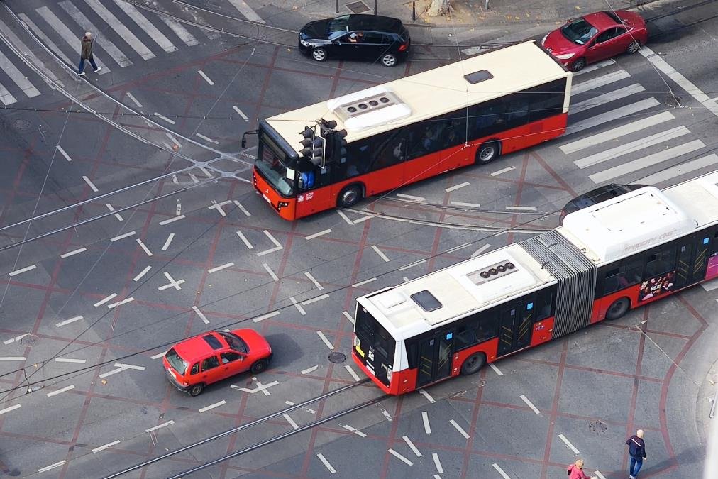 ZBOG RADOVA U ULICI DRAGOSLAVA SREJOVIĆA OVE 4 LINIJE MENJAJU TRASU: Izmene već od 1. maja