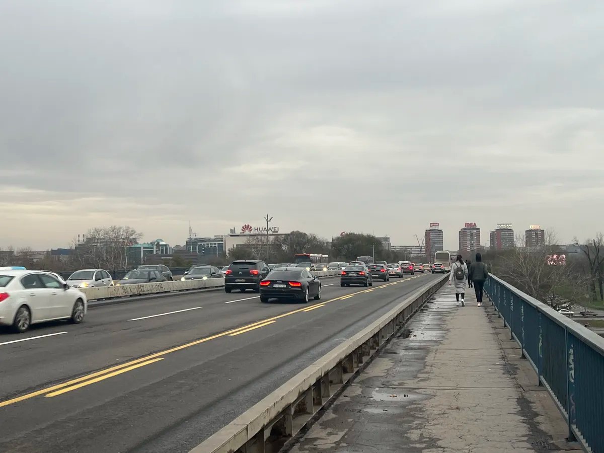 U Srbiji danas oblačno i mestimično sa slabom kišom, temperatura do 23 stepena