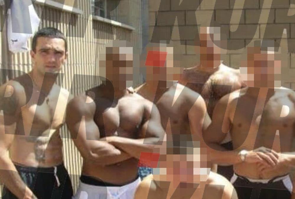 "AKO TREBA, RATOVAĆEMO HILJADU GODINA, TALIBANI SMO" Šok prepiske brata ubijenog vođe škaljarskog klana Igora Vukotića na Skaju!