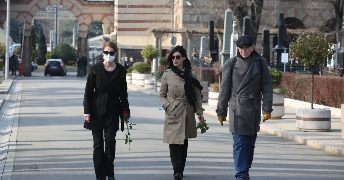 Ćerka glamačkog para krenula stopama roditelja: Oni se skoro razveli, a njoj dali lepo i čudno ime