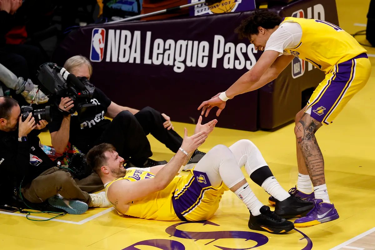 "Hladan tuš" za Lejkerse i tmurne prognoze za Luku Dončića