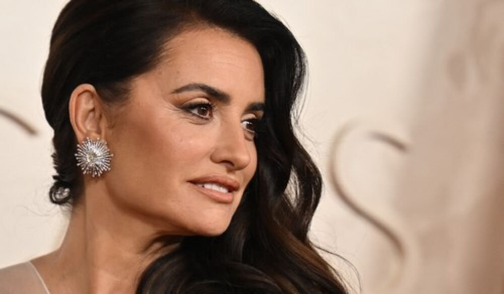 RASTURILA MU BRAK, PA MU DALA KORPU! On joj glumio SLUŽAVKU, a kad je čula IZJAVU O BIVŠOJ - precrtala ga