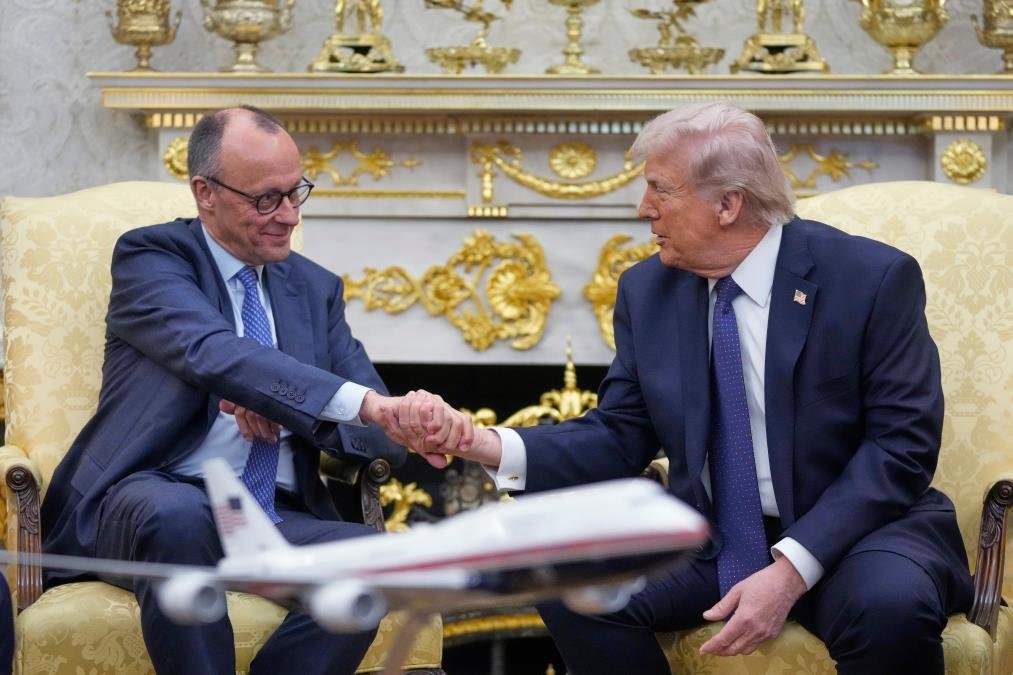 MERC OBJASNIO ZAŠTO JASNIJE NE PROTIVREČI TRAMPU: Gledao sam one koji su to radili i nisu dobro prošli