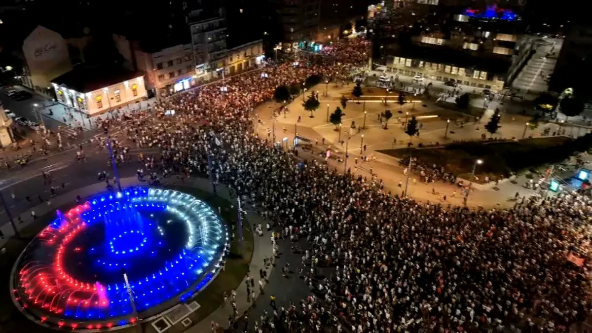Student protesters announce late May rally in Belgrade