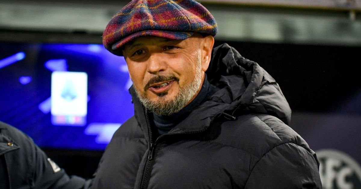 "Sećam se kada je Miha gađao Ljajića daljinskim, na svu sreću...": Legendarni Siniša i čuvena anegdota