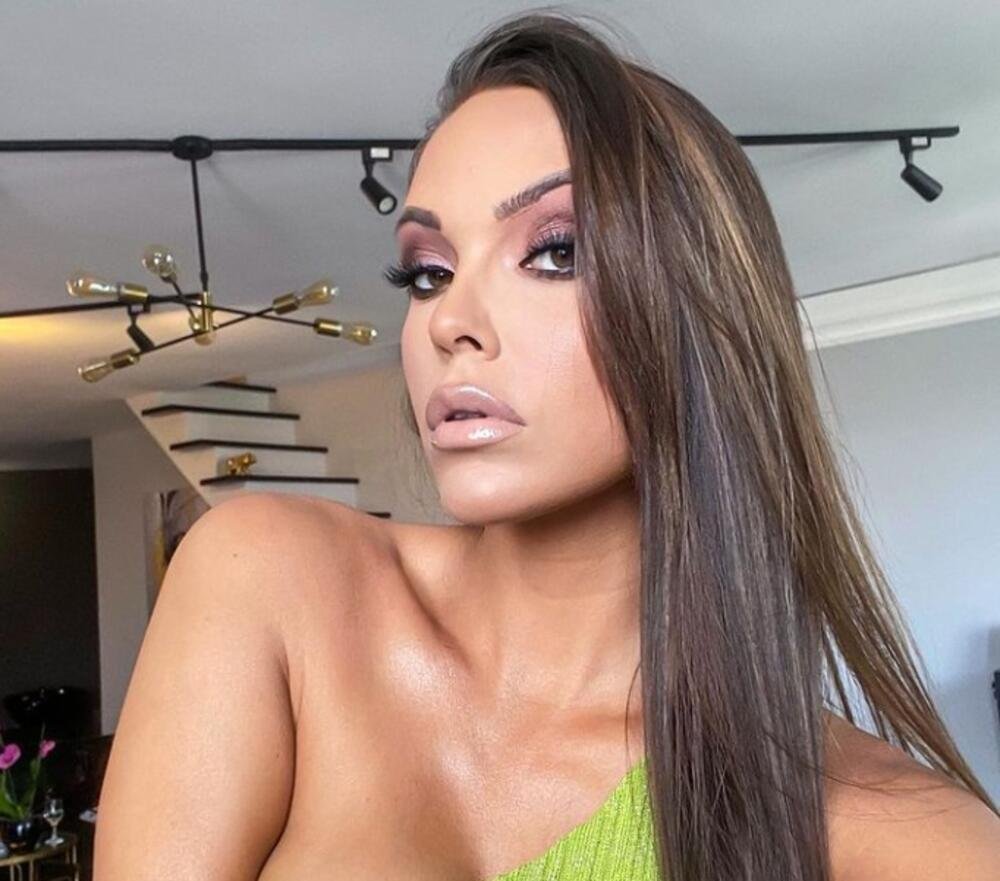 SVI U ŠOKU KAKO IZGLEDA ŠABANOVA SNAJKA! Rodila DVOJE dece, pa pokazala POTPUNO GO...! Fudbaleru neće biti svejedno