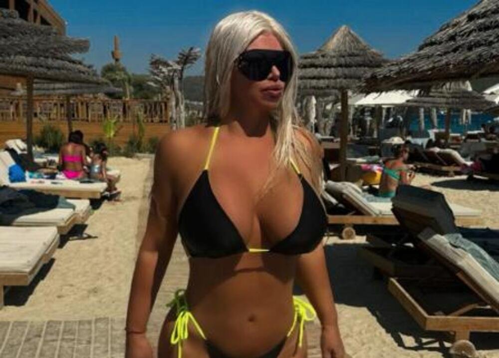 "ONA NIJE RAVNA KAO VOJVODINA VEĆ...": Oženjeni Keba prokomentarisao DARINE GRUDI usledio haos! ŠTA ĆE MU ŽENA REĆI