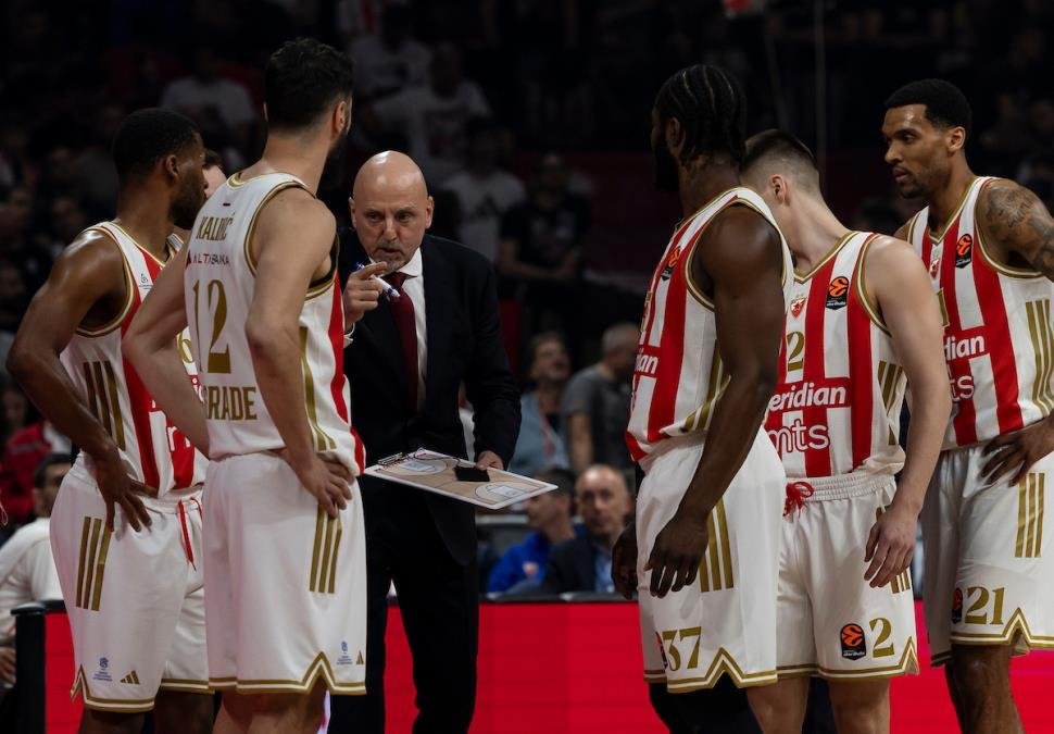 NA SPISKU NEMA KODIJA! SAŠA OBRADOVIĆ PRECRTAO! Ovo je tim Crvene zvezde za Košarkašku ligu Srbije!