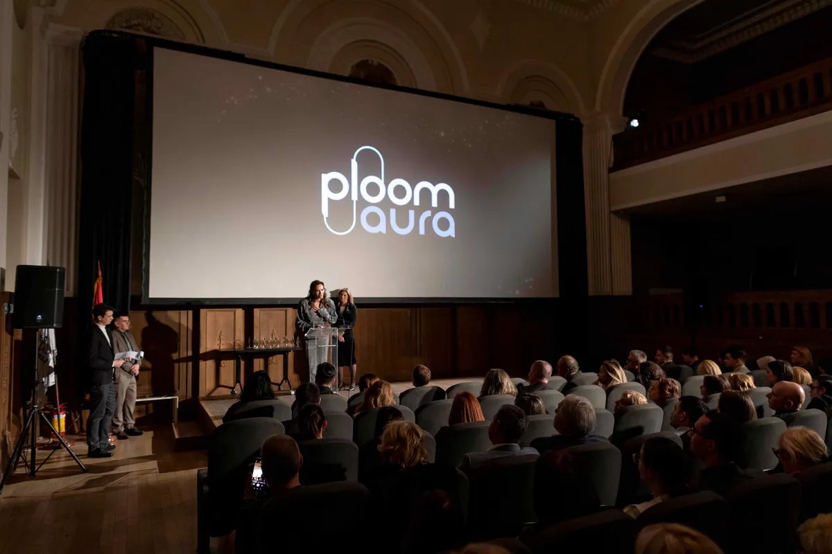 Tehnologija i dizajn koji osvajaju Srbiju: Ploom AURA ponovo nagrađen