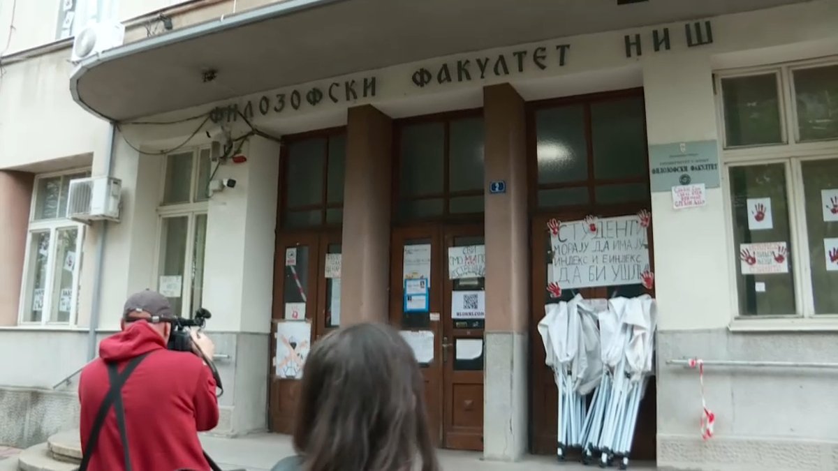 Filozofski fakultet u Nišu pokrenuo sudski spor zbog oduzimanja tri departmana