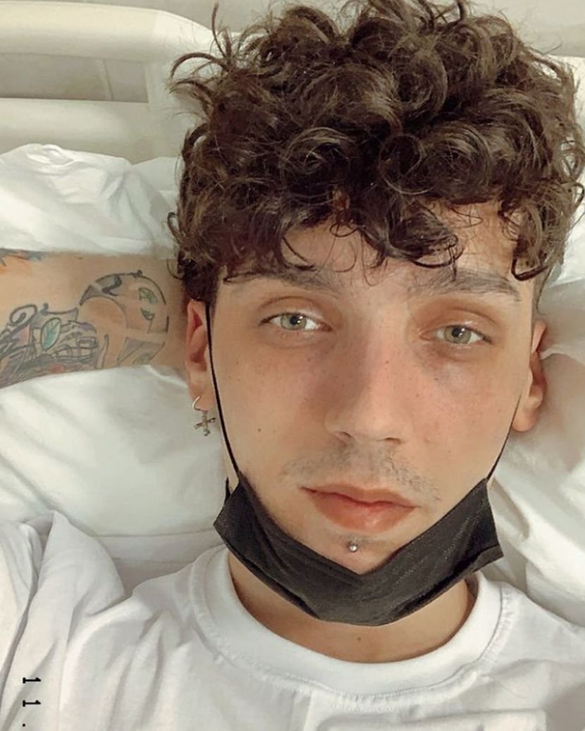 Pevao na Zelenom vencu, preživljavao na ulici, dobio opaku bolest: Bolna ispovest pevača, danas ima posledice