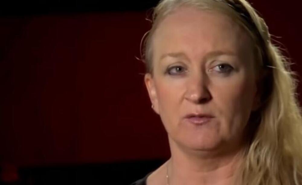 HOROR KAKAV SE NE PAMTI! Vođa sekte odveo u smrt 900 članova: Imala je 12 godina kada je držala telo mrtve majke