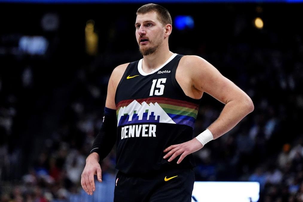 NIKOLA JOKIĆ DOBIJA NOVOG TRENERA?! Pojavila se neverovatna informacija: Legenda NBA lige u pregovorima sa Denverom?!