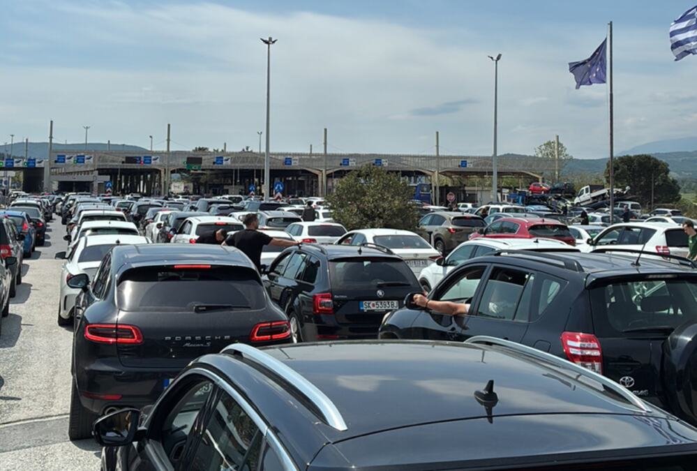 Grci popustili zbog kolapsa: Na Evzoniju bez EES procedure za Srbe - evo do kada naši građani neće morati da prolaze biometrijsku kontrolu