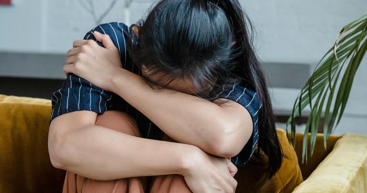 Zaljubila se do ušiju preko Tindera, pa ostala bez 25.000 evra: Nasela na priču o "venčanju iz snova"