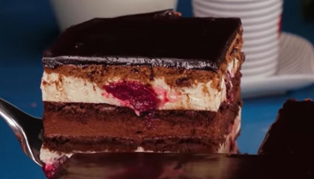 Ova torta je ranije bila obavezna za 1. maj, a sad su je svi zaboravili i zamenili čizkejkom: Svaka domaćica je zna