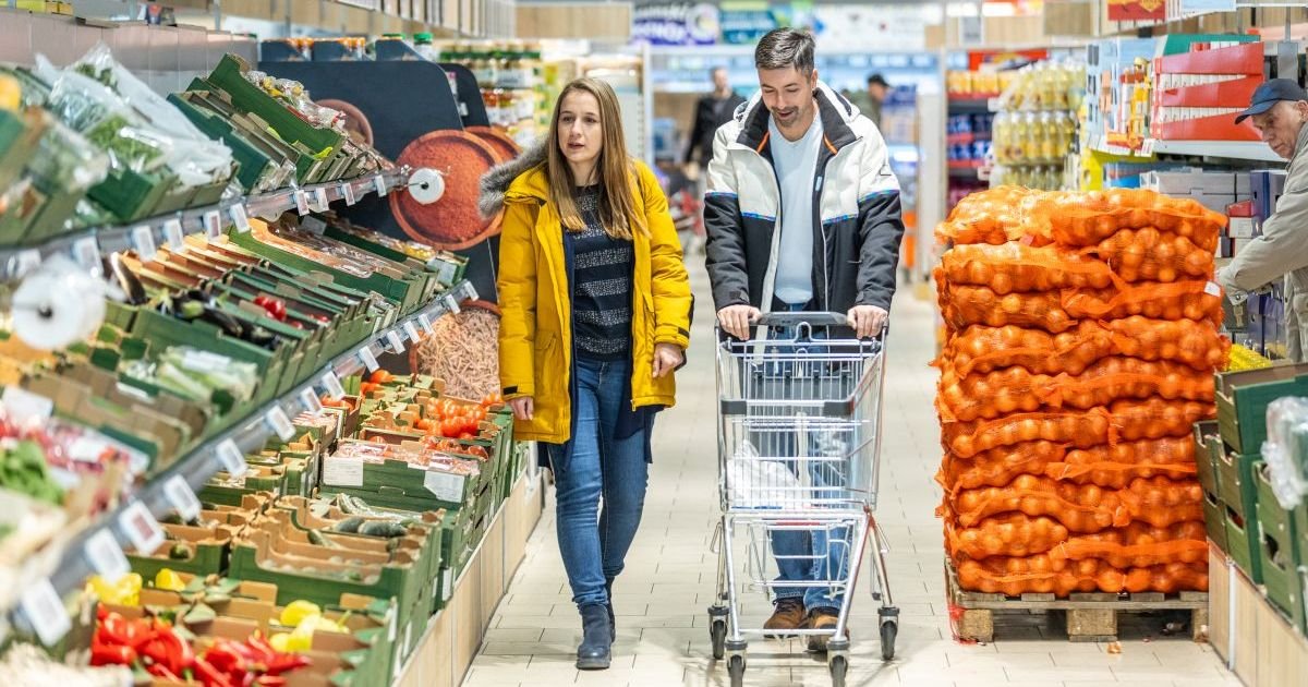 Ključ za niske cene - Kako Lidl uspeva da ponudi najpovoljniju potrošačku korpu u Srbiji
