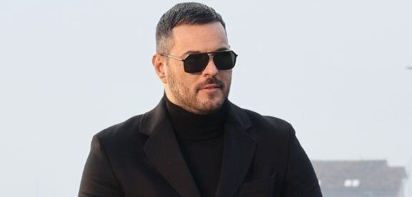 "NE ZNAM KAKO SAM STIGAO DOVDE" Dejan Kostić o uspehu i karijeri, usledilo šok priznanje: Nikada nisam pozvao pevača i rekao "Imam pesmu za tebe"