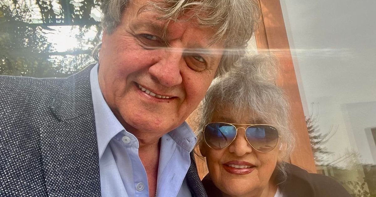 Žena Radoša Bajića u bolnici: Glumac objavio sliku i potresne reči, kolege mu pružaju podršku