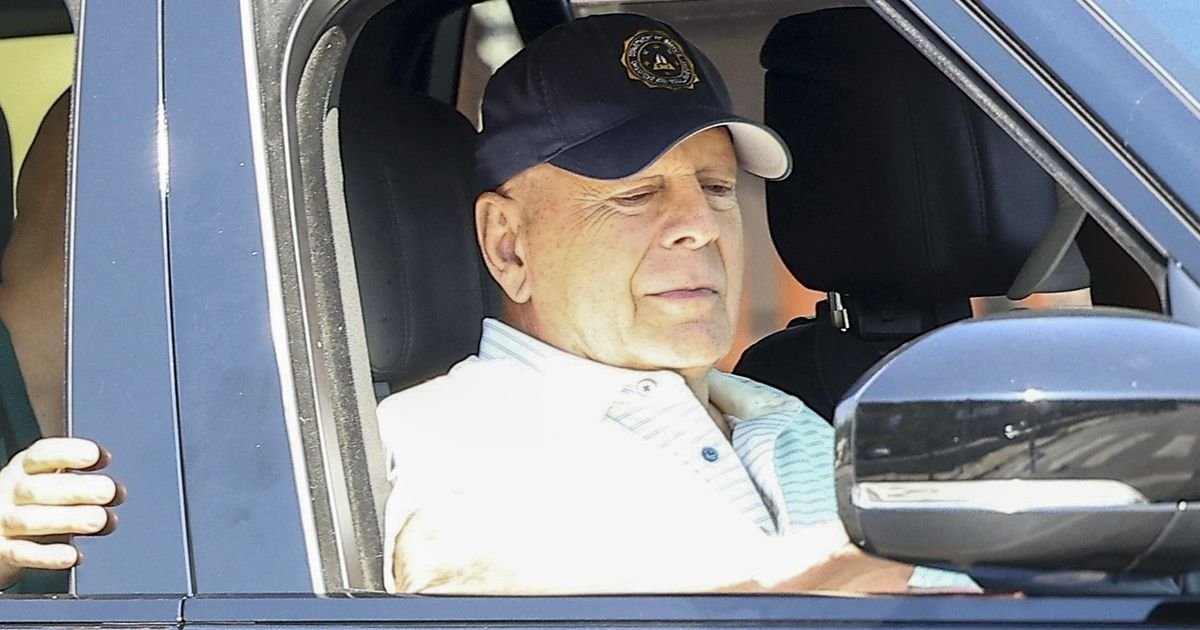 Osvanule teške vesti o Brusu Vilisu, porodica spremna na najgore: Doneli veliku odluku i ostavili svet u šoku