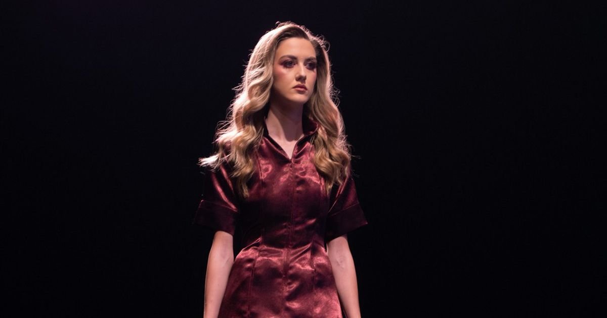 Haljina od zavese na modnoj pisti: Kako je Aleksandra stvorila kolekciju koja ostaje u sećanju