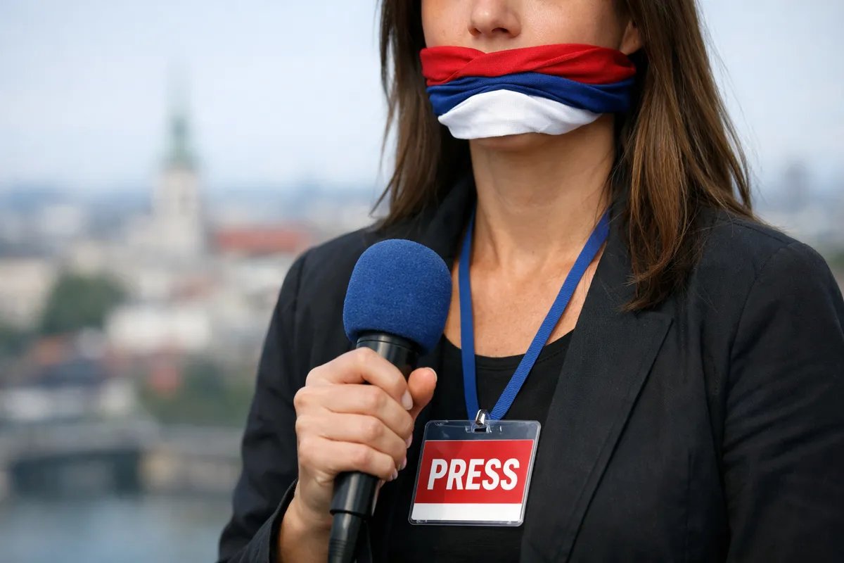 Pad medijskih sloboda i rast napada na novinare: Srbija među najlošijima u Evropi