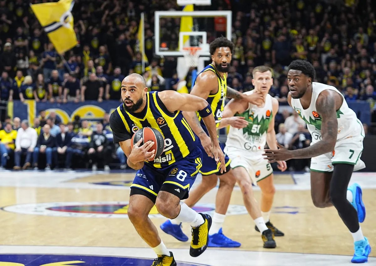 Fenerbahče silovit protiv Žalgirisa, debakl Litvanaca u Istanbulu - prvaka Evrope korak deli do Fajnal fora