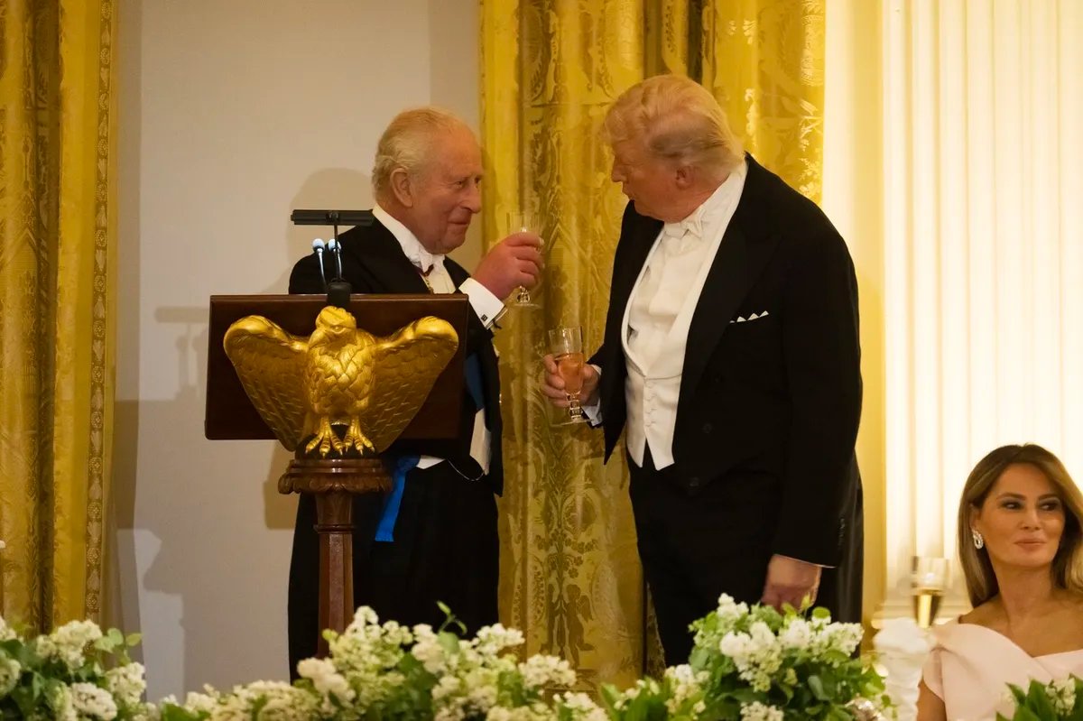 Tramp u čast kralja Čarlsa ukida carinu na uvoz viskija