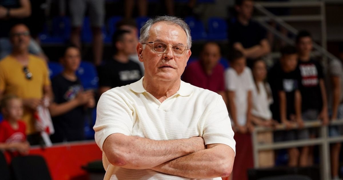 Nebojša Čović bez dlake na jeziku. "Ovaj čovek najviše muti vodu u Zvezdi, morali su da budu u TOP 6"