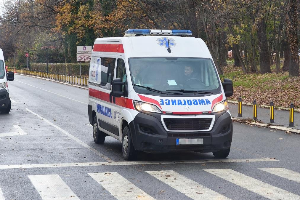 NESREĆA U BORČI: Povređen dečak (7), prevezen u Tiršovu