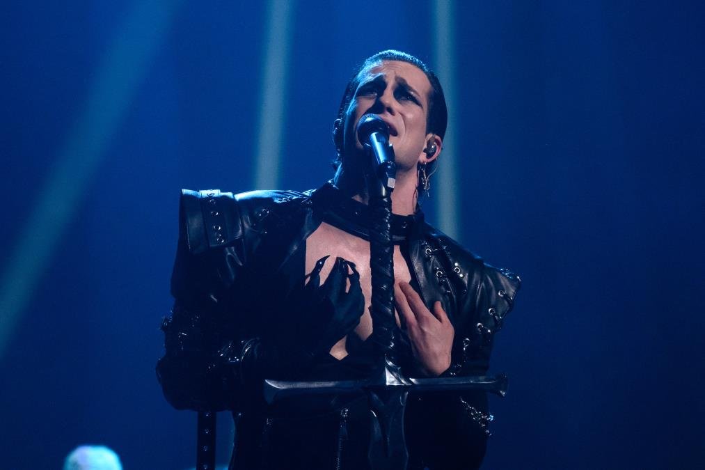 "Lavina" obradila čuveni evrovizijski hit: Niški metal bend ponovo osvajala srca slušalaca (video)