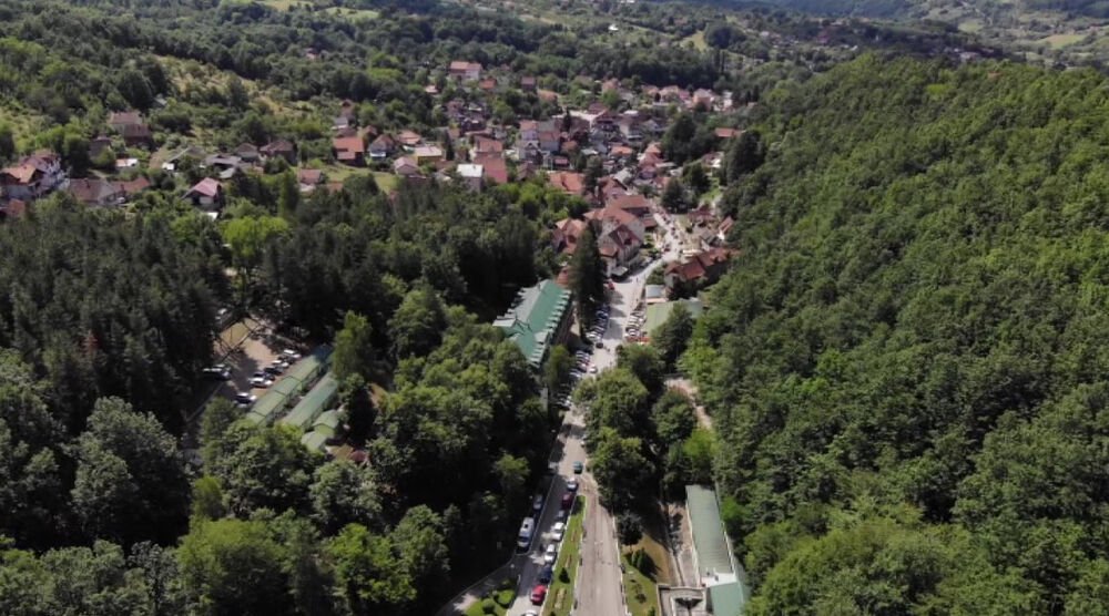 Ova banja u Srbiji je najbolja za penzionere: Leči mnoge bolesti, svi se vrate preporođeni