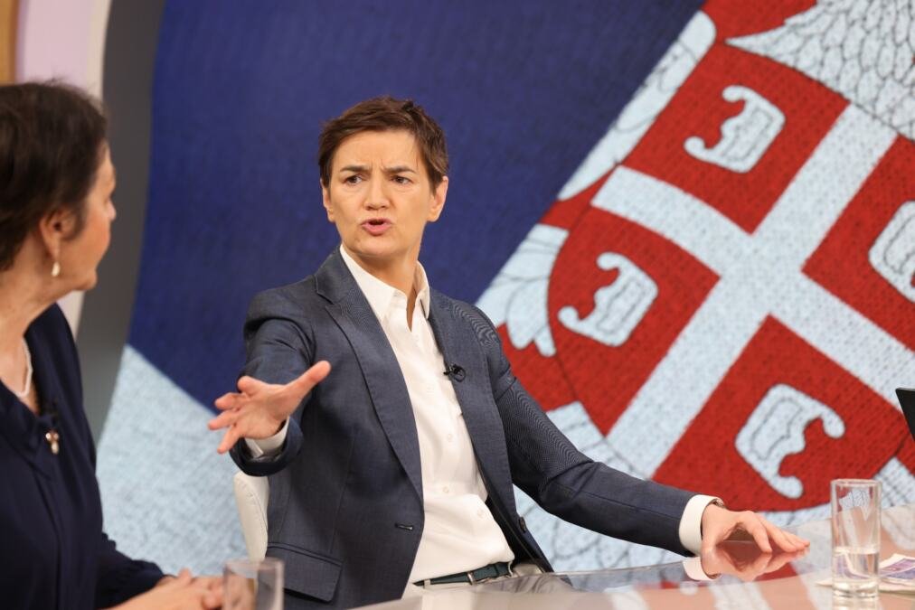 "NEMOGUĆE DA STE SVE IZMISLILI..." Brnabić još jednom pozvala N1 i Jovanu Gligorijević da objave gde je to ona rekla da očekuje nasilje na blokaderskom protestu