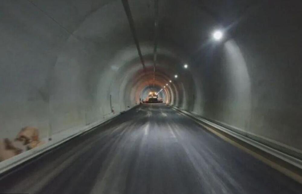 Svaki dan prolazite kroz ovaj tunel, ali jedan detalj svima promiče! Na desnoj strani stoji skriven natpisi o...