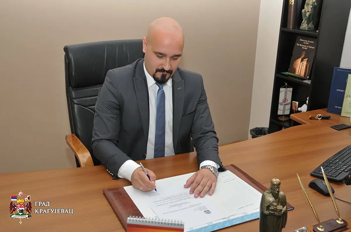 Naredne nedelje četiri javna slušanja o Petrašinovićevim izbornim zakonima