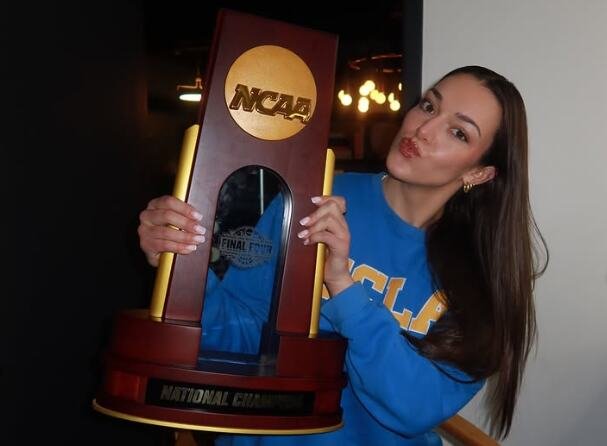 ANĐELA DUGALIĆ, PRVA SRPKINJA KOJA JE OSVOJILA TITULU U AMERIČKOJ KOLEDŽ LIGI: Trofej u NCAA je kao san, trebalo je vremena da shvatim šta smo uradile