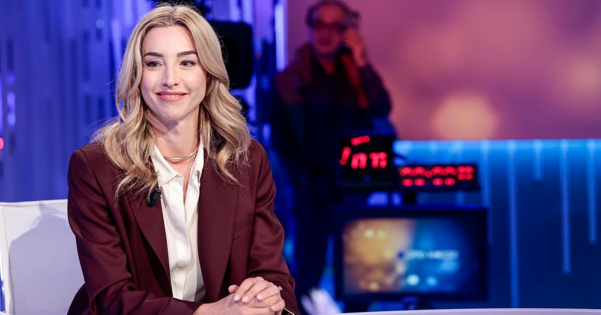 LEVICA SE BUDI Lepa Silvija je nova zvezda političke scene: Italija dobija mlađu verziju Đorđe Meloni