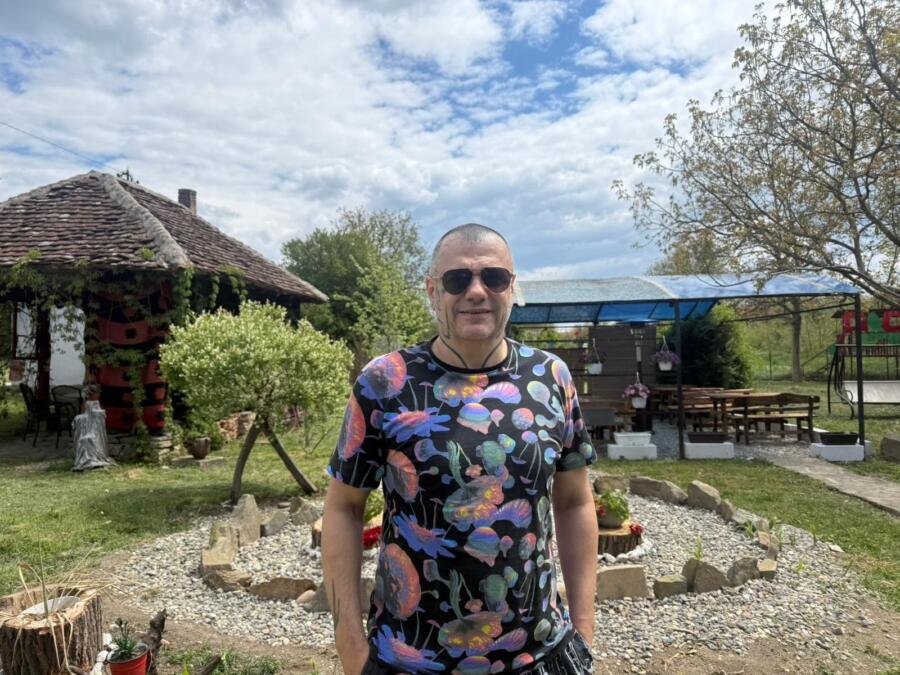 ACA AMADEUS NAKON PORODIČNE DRAME OKRENUO NOVI LIST: U rodnom kraju se odlučio na veliki korak (FOTO)