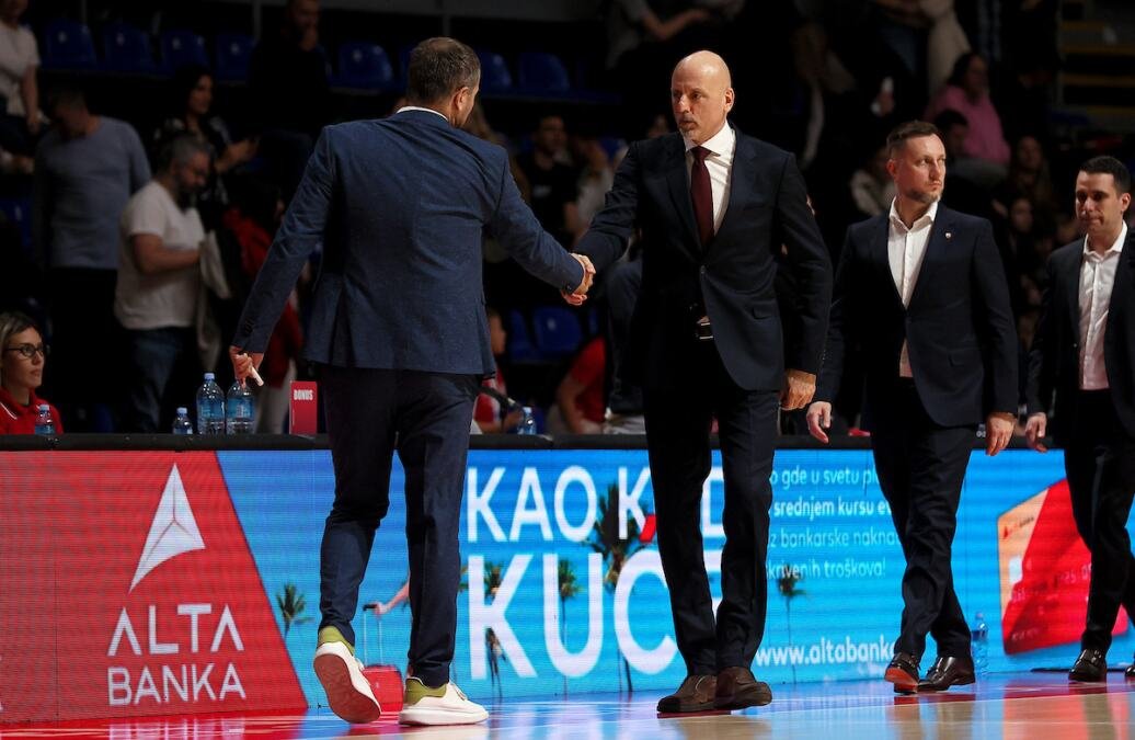 ŠTA JE SAŠA OBRADOVIĆ REKAO TRENERU ZLATIBORA POSLE SKANDALOZNE TUČE?! Strajin Nedović otvorio dušu: "Prišao nam je..."
