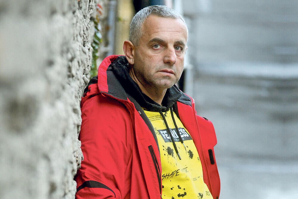 PREVARIO ŽENU U RIJALITIJU A SADA SU PONOVO ZAJEDNO: Isplivala fotka pevača sa suprugom, svi komentarišu ovo (FOTO)