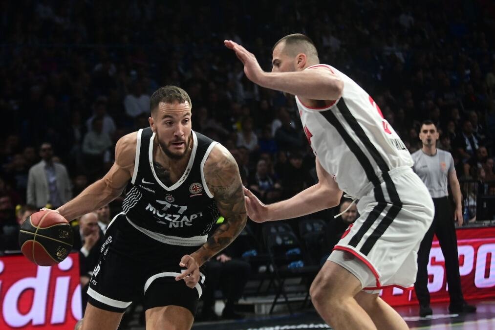 SLOBODA - PARTIZAN! Crno-beli na vrelom gostovanju u Užicu!