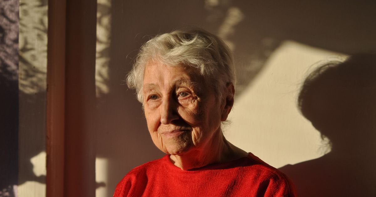 "Unucima sam bila sve, a sad ostajem sama": Helena je utučena zbog selidbe, 18 godina su bili nerazdvojni